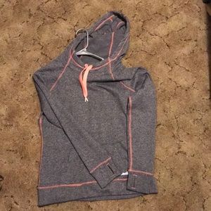 avis brand sweatshirt only worn a couple times